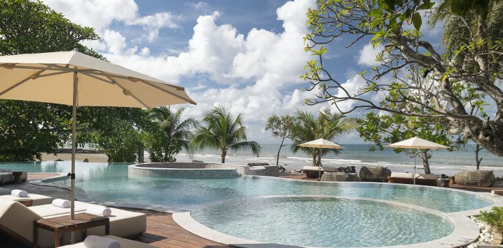 beach-front-villa-in-rayong2-2