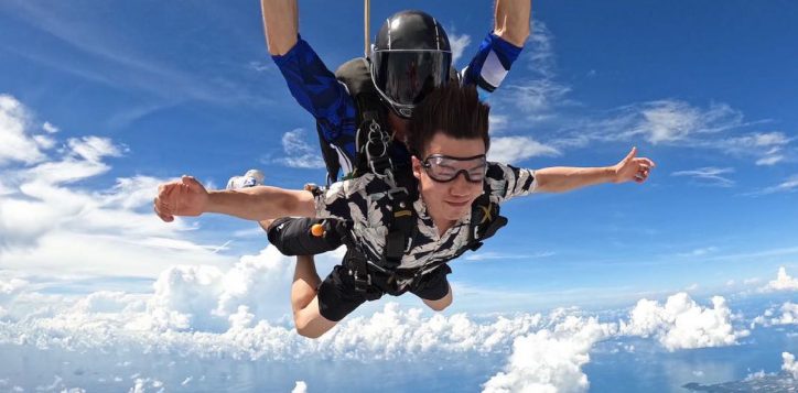 skydiving_-2